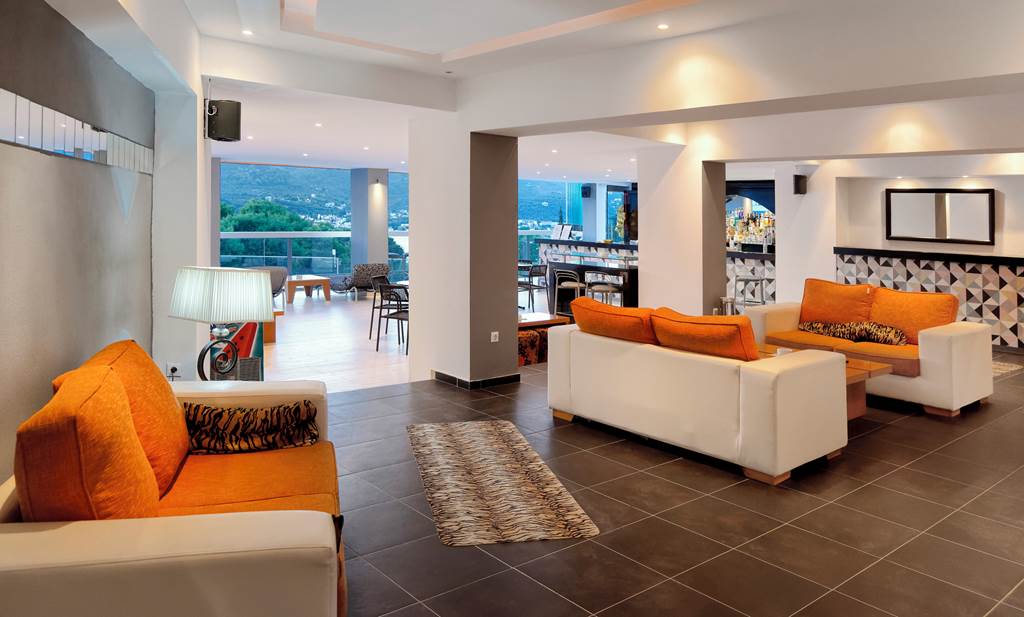 JSI_82209_Punta_Hotel_0924_02.jpg