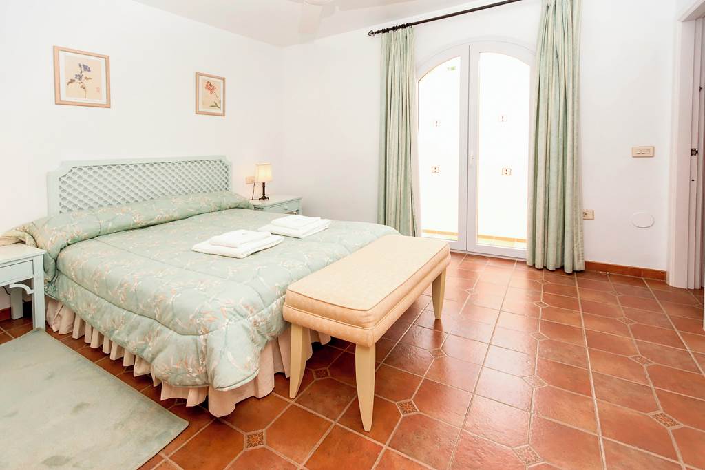 ALC_85440_Villa_Acomari_19_0523_06.jpg