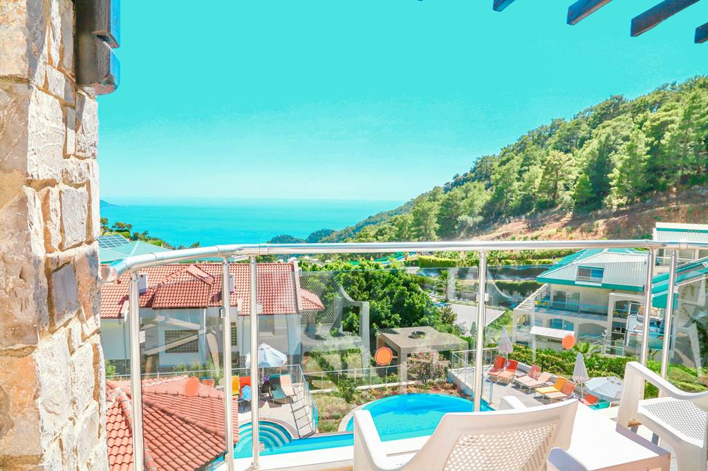 DLM_88641_Sertil_Deluxe_Tropical_Suites_1224_16.jpg