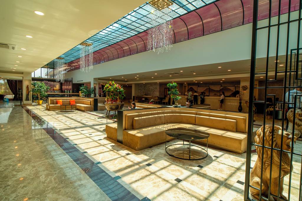 AYT_87164_Siam_Elegance_Hotels_&_Spa_0124_21.jpg