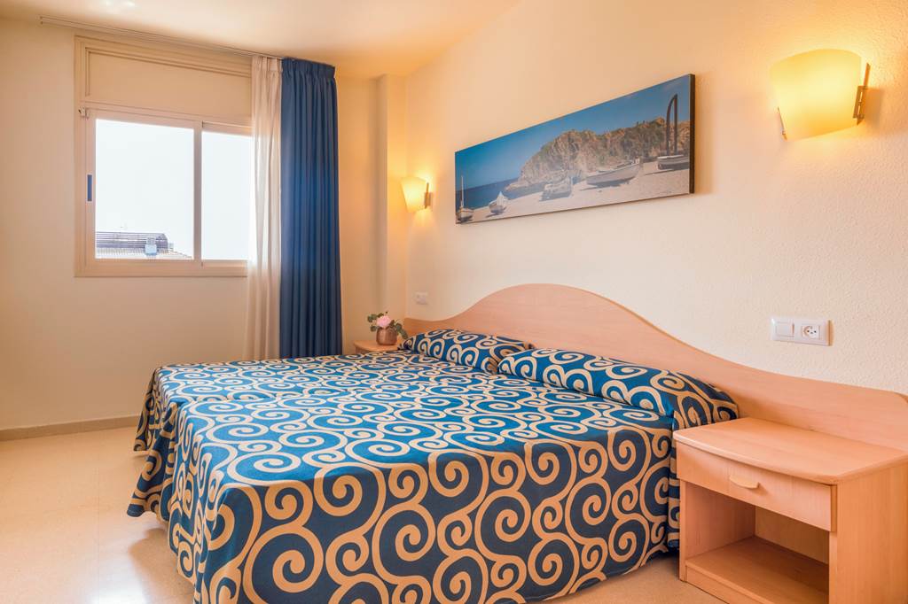GRO_81291_HTOP_Royal_Sun_Suites_1019_01.jpg