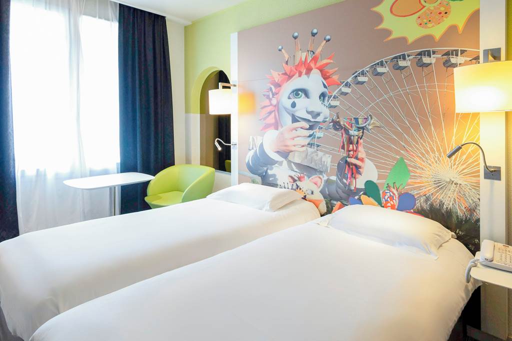 NCE_73921_Mercure_Nice_Centre_Grimaldi_1224_01.jpg