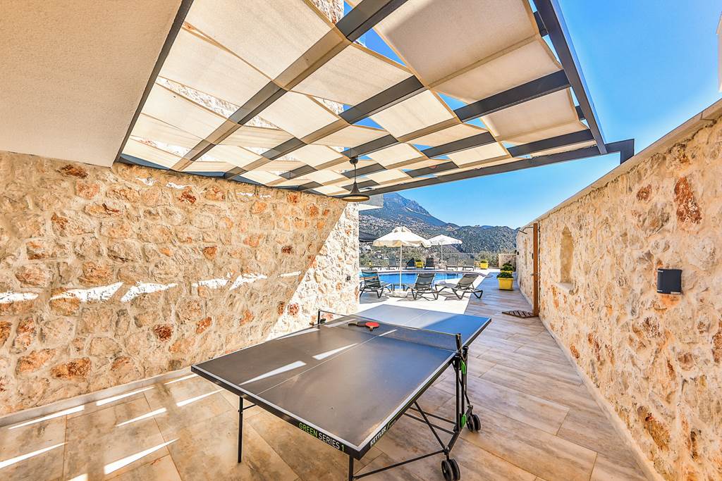 DLM_88631_Villa_Elia_Sun_1224_17.jpg