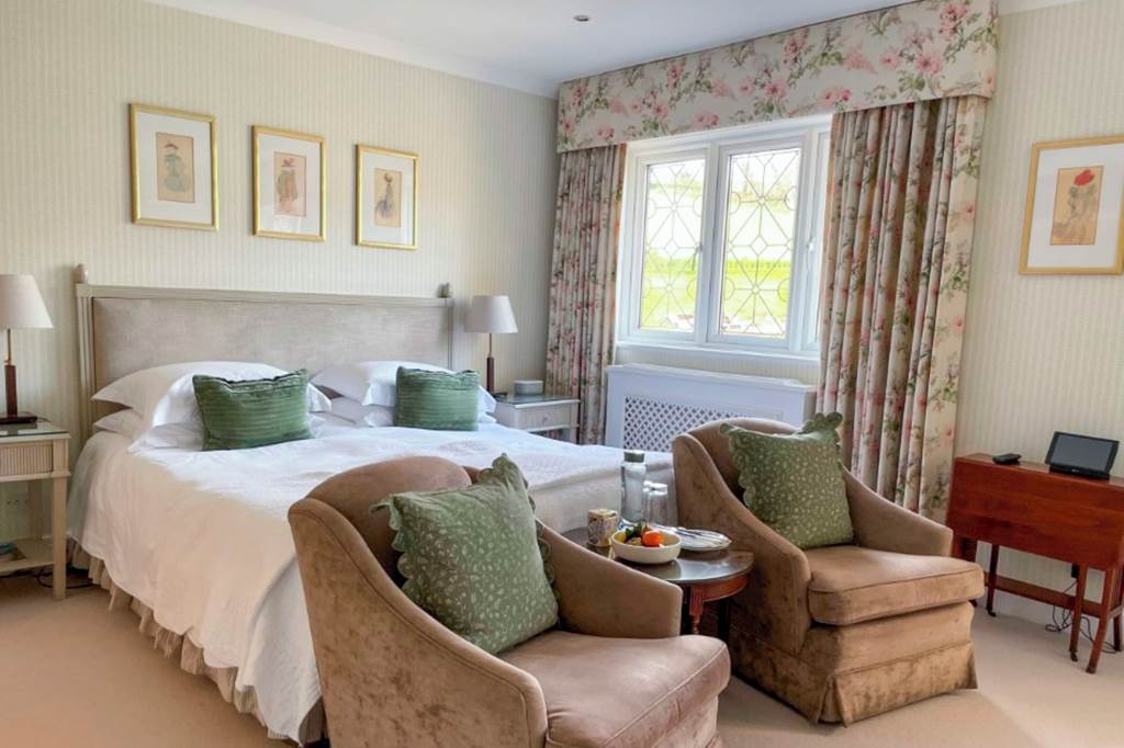 JER_72138_Longueville_Manor_0523_05.jpg
