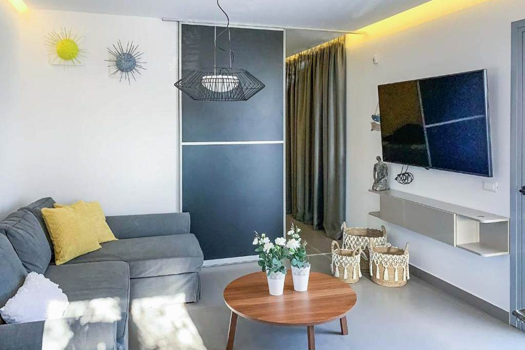 RHO_86546_Villa_Pefko_1123_01.jpg