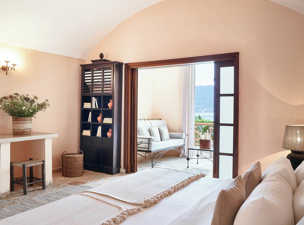 CFU_77487_Grecotel_LUX_ME_Daphnila_Bay_Dassia_1219_01.jpg