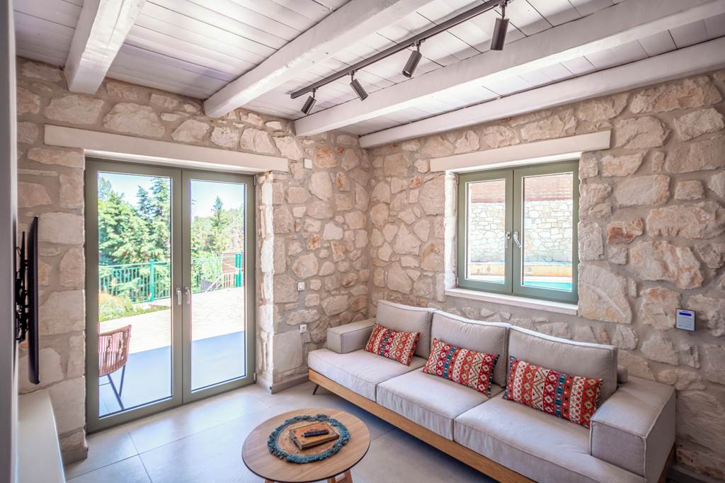 ZTH_86885_Villa_Irini_0624_10.jpg