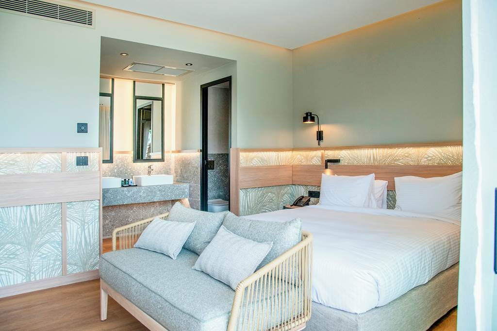 HER_84014_Senseana_Sea_Side_Resort_&_Spa_0823_15.jpg