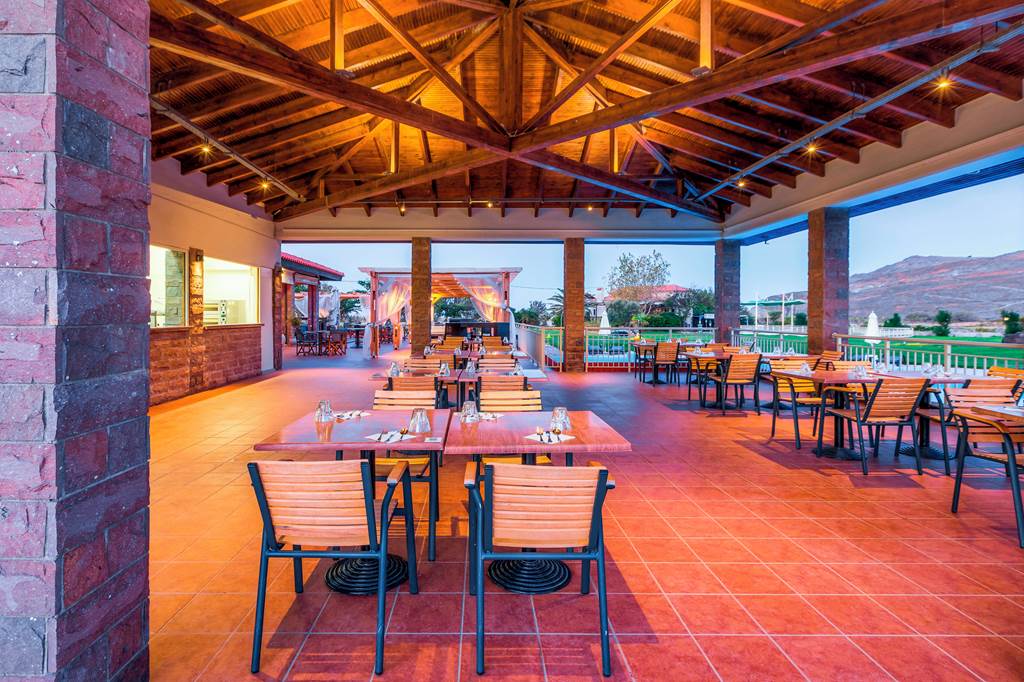 MJT_83267_Aeolian_Village_Hotel_1223_25.jpg