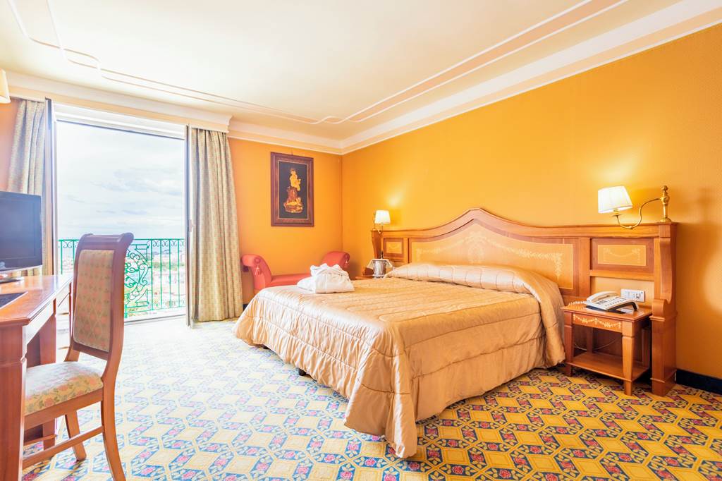 NAP_73331_Grand_Hotel_La_Pace_0523_34.jpg