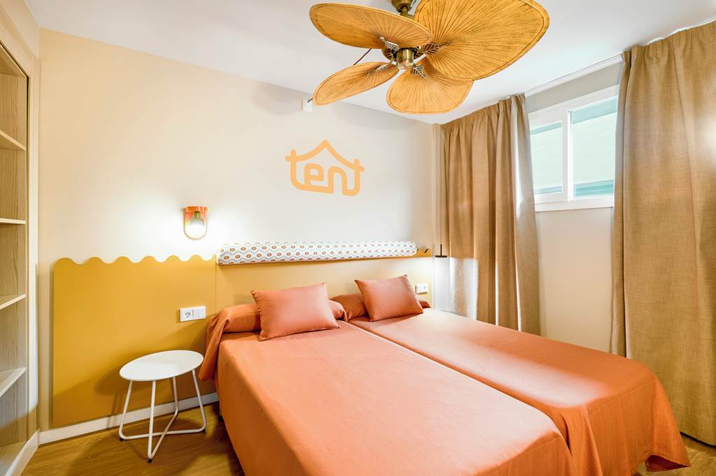 PMI_86442_Tent_Mojito_Suites_0824_11.jpg