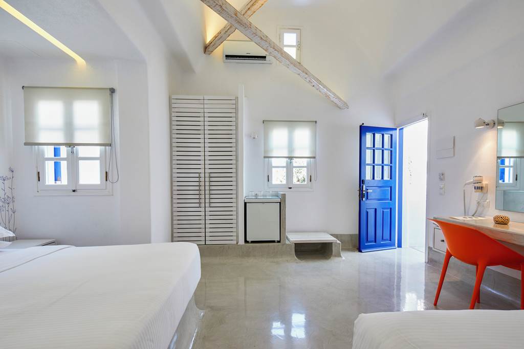 JTR_82460_Kouros_Village_0723_17.jpg