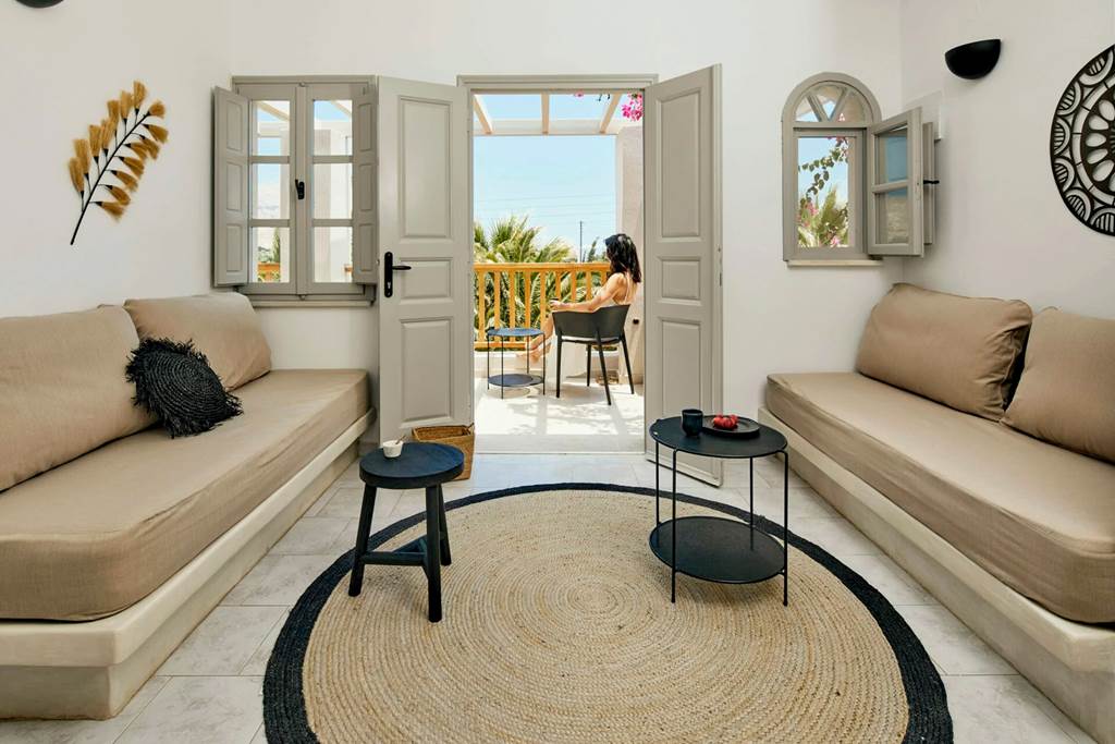 JTR_84948_Marillia_Village_Apartments_&_Suites_0623_03.jpg