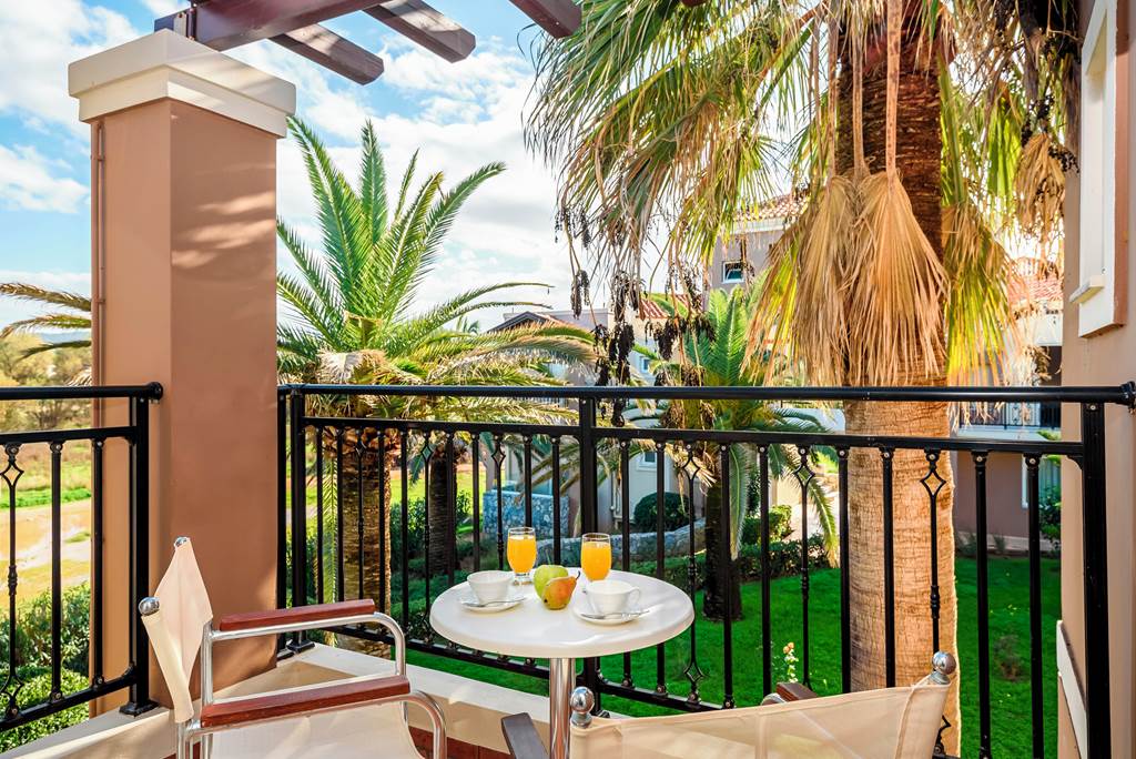 CHQ_84271_Lito_Beach_Hotel_1022_16.jpg