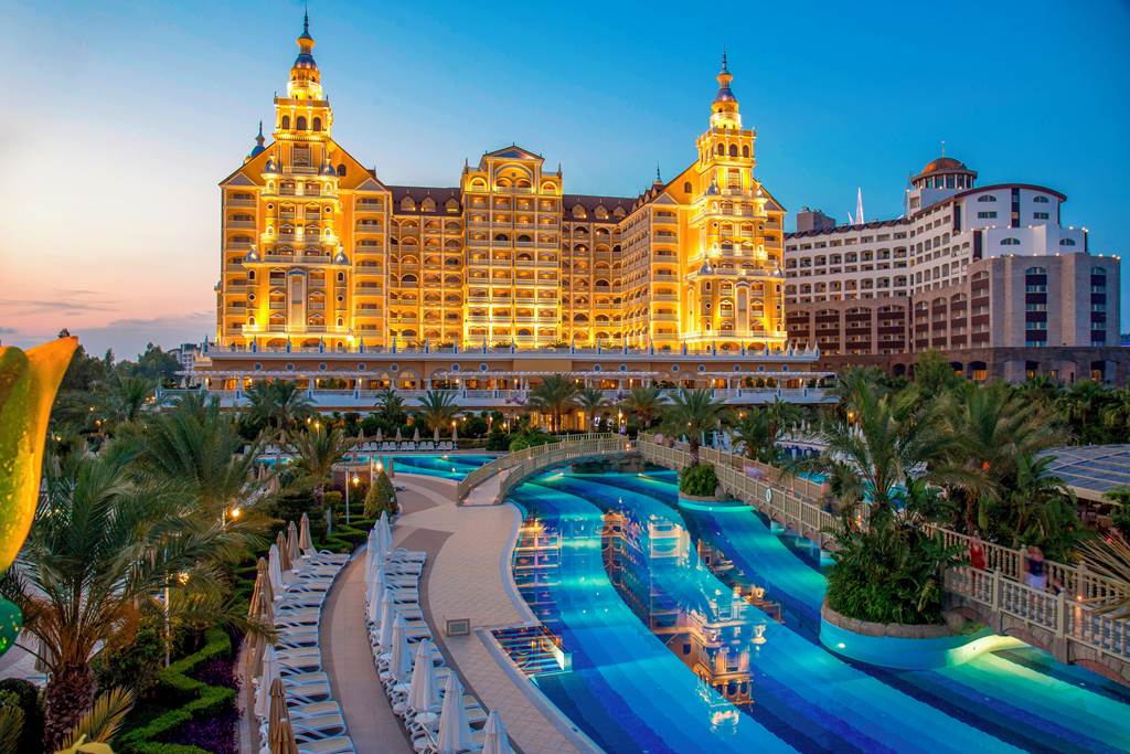 AYT_87663_Royal_Holiday_Palace_0524_07.jpg