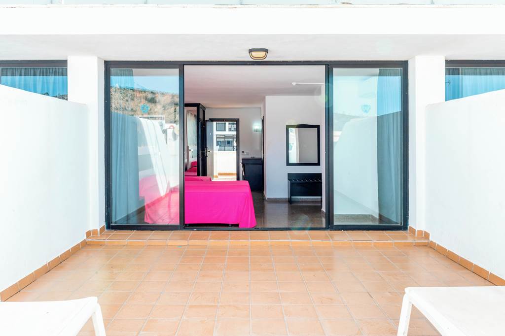 IBZ_70499_Ibiza_Rocks_1122_01.jpg