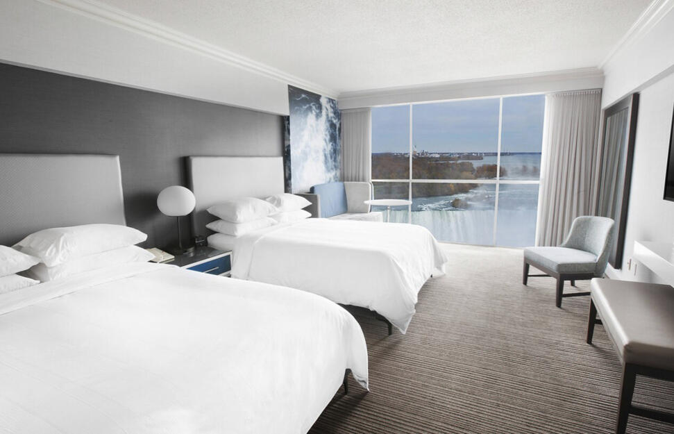 Marriott-on-the-Falls-3.jpg