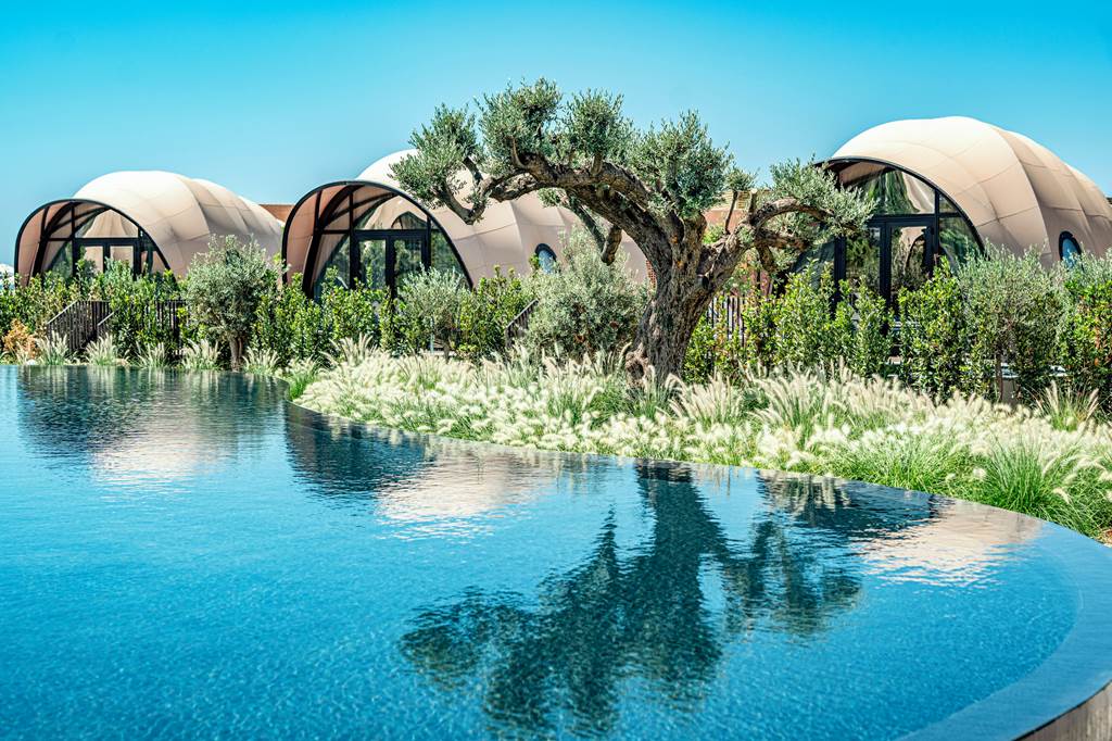 ATH_88208_Domes_91_Athens_Riviera_0824_03.jpg