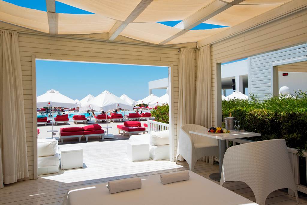 AYT_87662_Adam_&_Eve_Hotel_0524_44.jpg