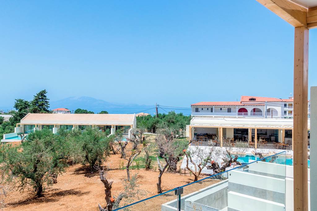 ZTH_81500_Tsamis_Zante_Suites_1119_18.jpg