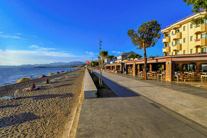 DLM_86068_Hotel_Mutlu_Beach_0923_03.jpg