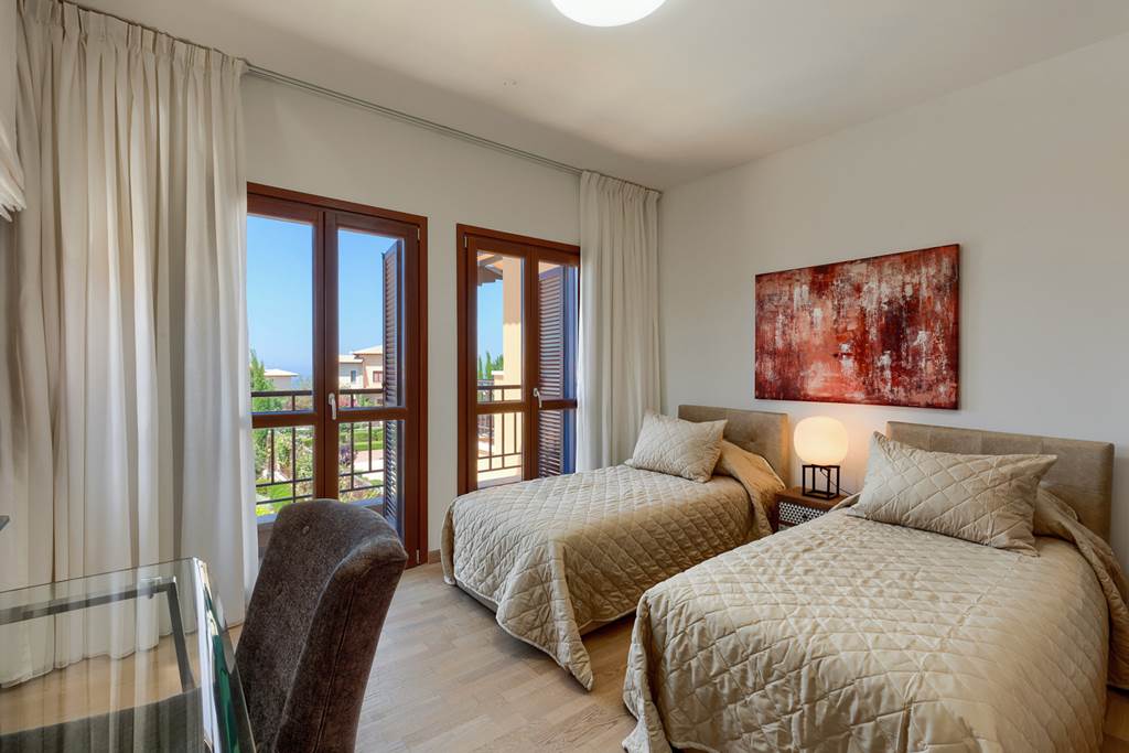 PFO_88009_Elite_Junior_Three_Bedroom_Villa_with_Private_Pool_AJ08_0824_08.jpg