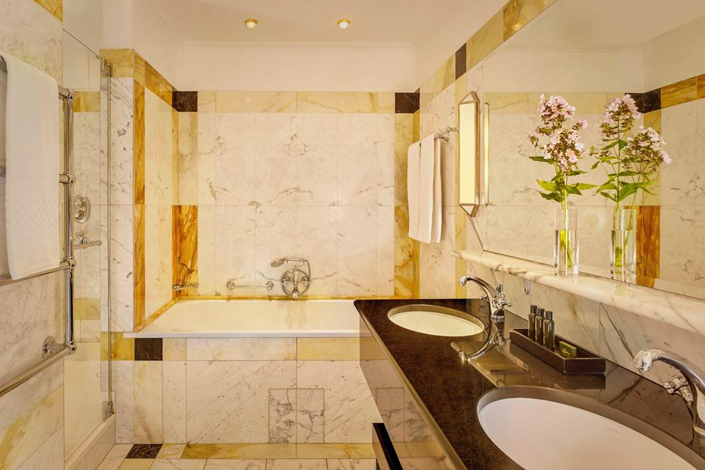 VIE_85746_Hotel_Bristol_a_Luxury_Collection_Hotel_Vienna_0623_25.jpg