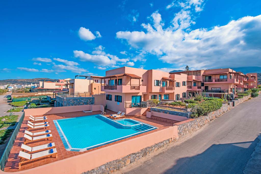 HER_83147_Koutrakis_Suites_0721_12.jpg