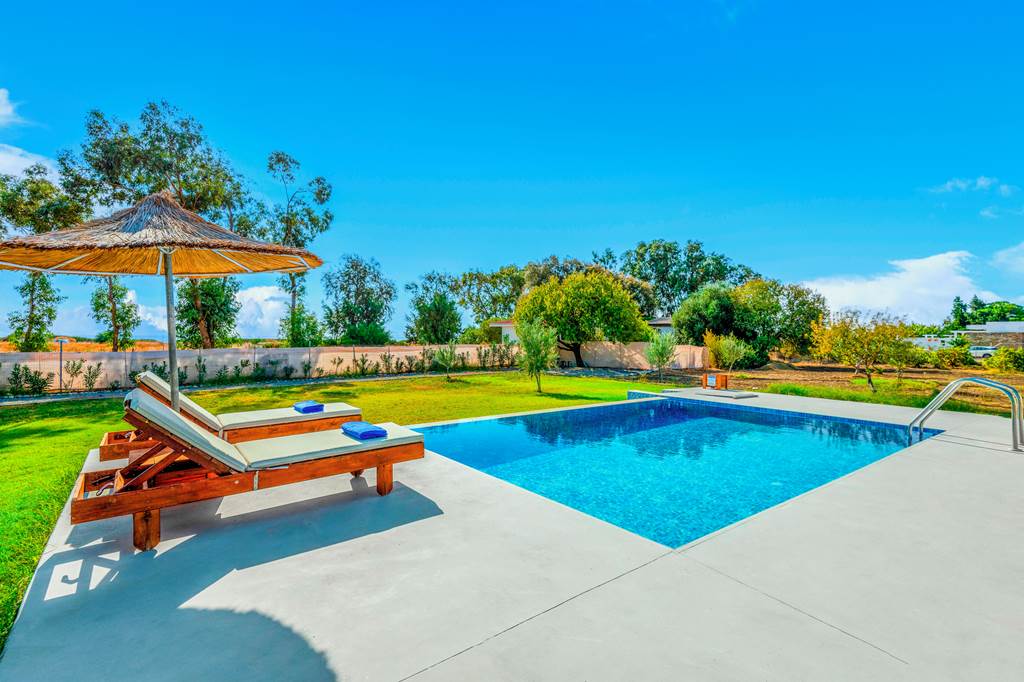 RHO_85641_Kalimera_Villa_By_the_Sea_0723_09.jpg