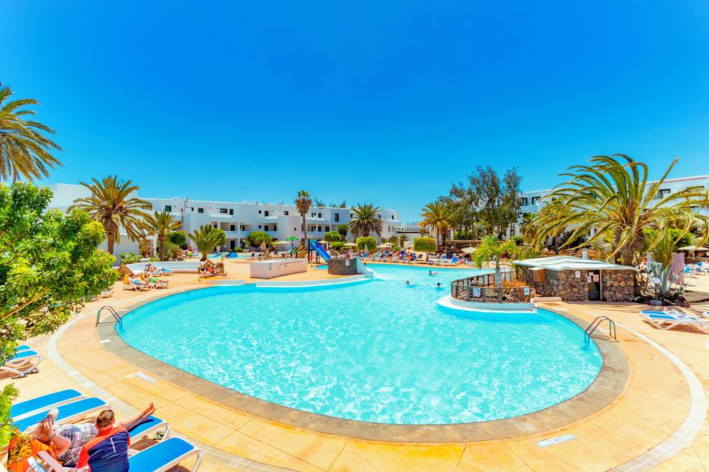 ACE_82836_Bluebay_Lanzarote_&_Aquapark_Costa_Teguise_0221_14.jpg