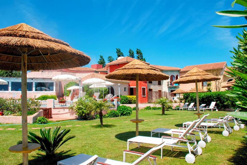 OLB_83072_Hotel_Stefania_Boutique_Hotel_0521_04.jpg