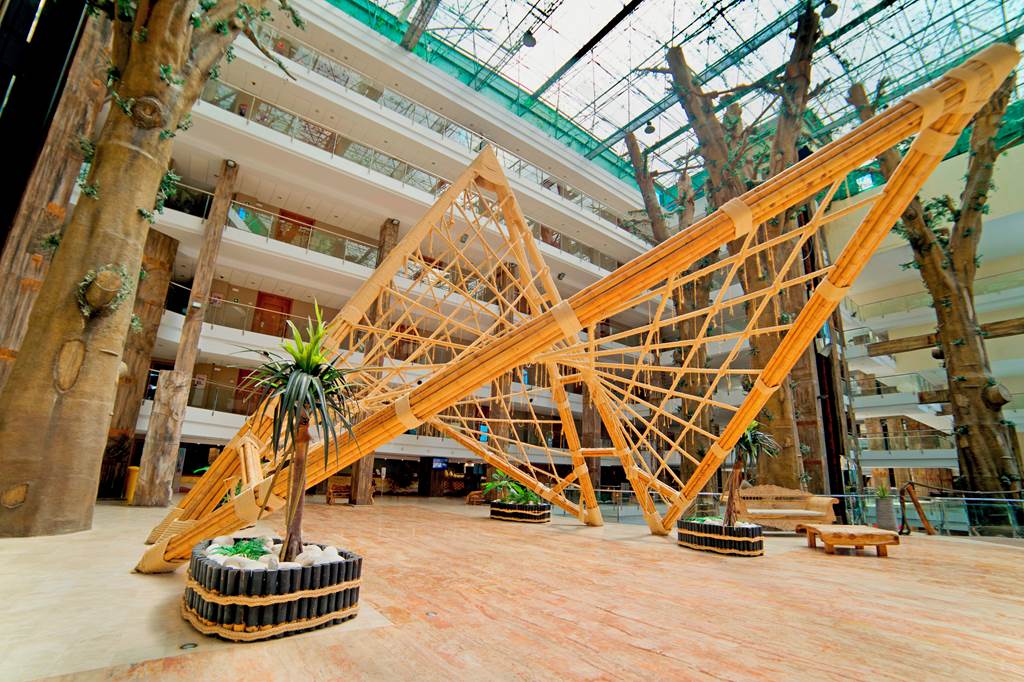 AGP_85398_Holiday_World_Polynesia_Hotel_0423_30.jpg