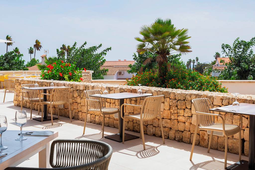 MAH_70334_Alua_Illa_de_Menorca_0821_23.jpg