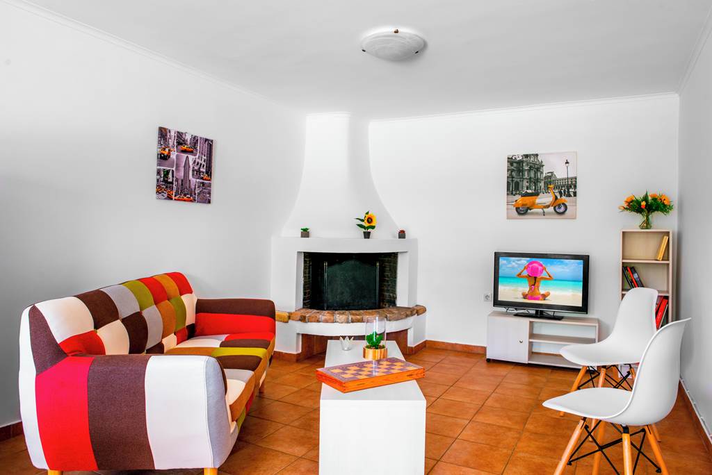 CFU_79911_Villa_Secret_Paradise_0619_09.jpg