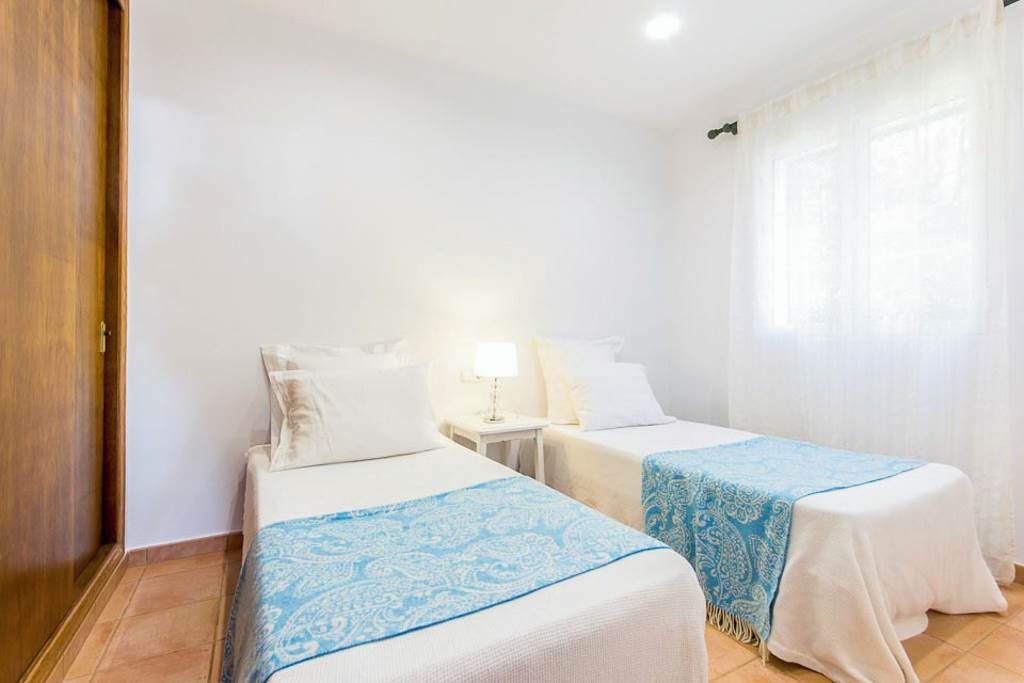 MAH_86994_Villa_Anita_0124_08.jpg
