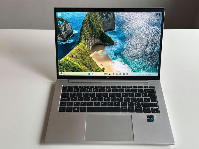 **HP EliteBook 840 G9 (6T128EA)**

