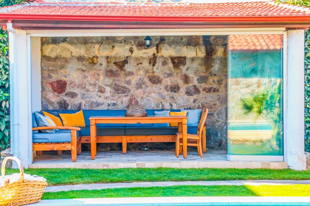 BJV_84342_Villa_Tan_1022_14.jpg