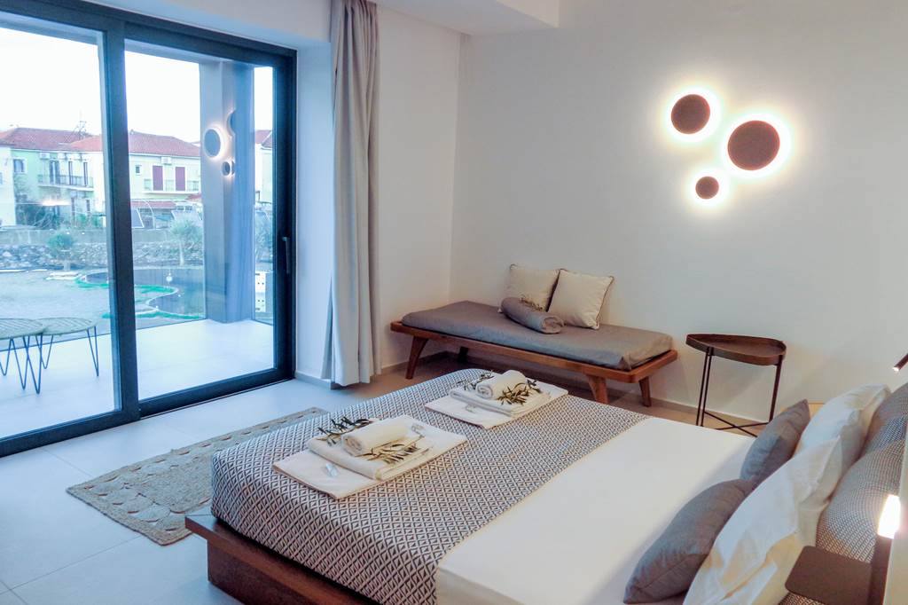 MJT_83234_Nikis_Suites_Petra_1023_05.jpg