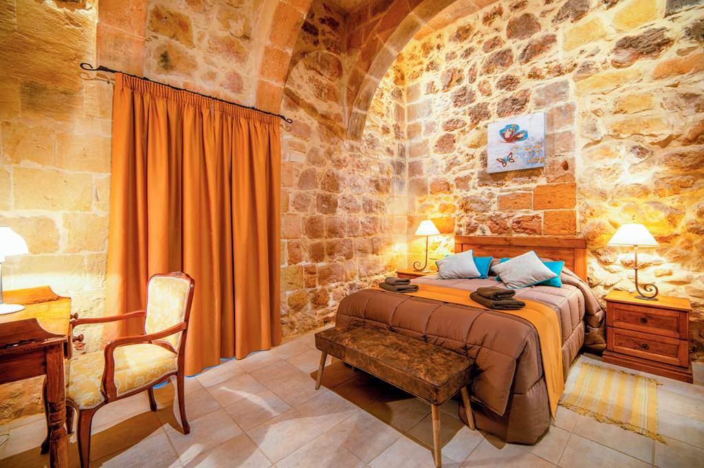 MLA_84565_Gozo_Villas_-_Sinjura_3_Bedroom_Villa_1122_10.jpg