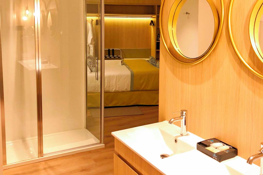 ALC_73259_Sercotel_Suites_Del_Mar_0319_01.jpg