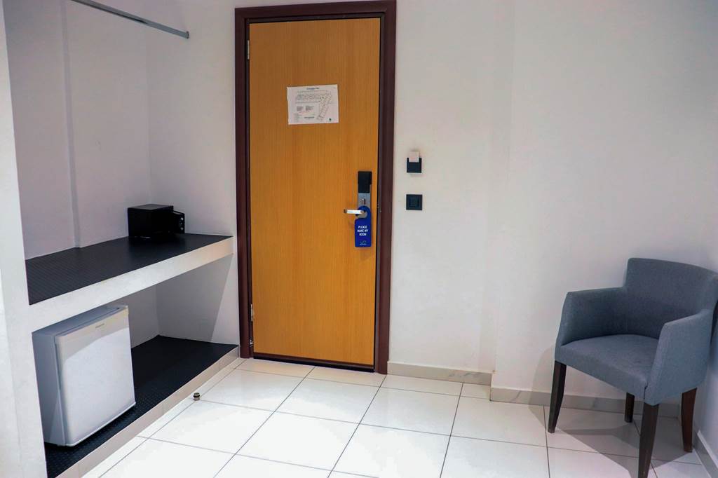 RHO_83371_Castellum_Suites_0424_30.jpg