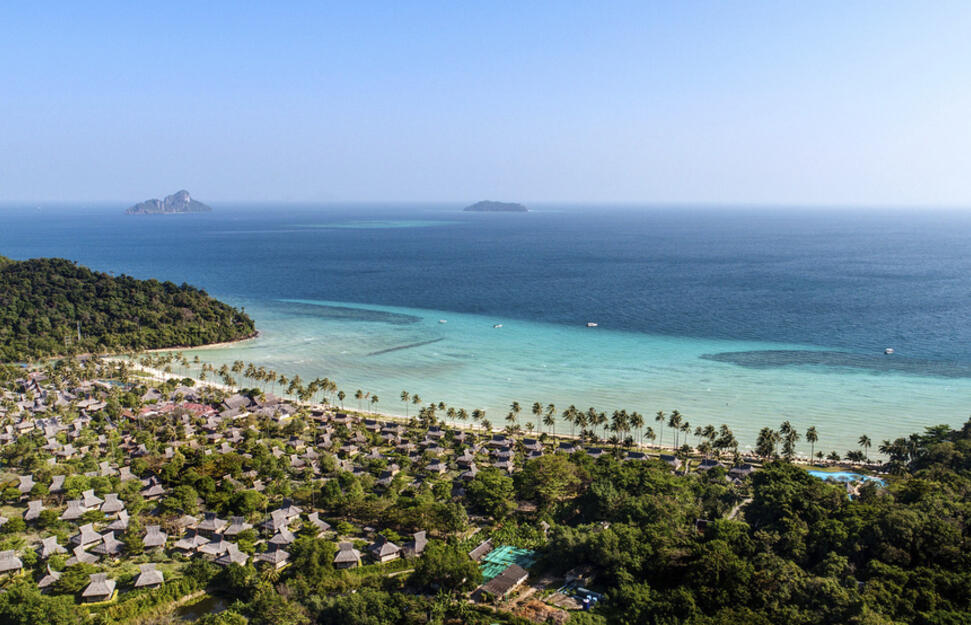 Saii-Phi-Phi-Island-Village-3.jpg
