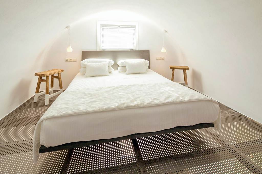 JTR_84324_Art_Hotel_1122_05.jpg