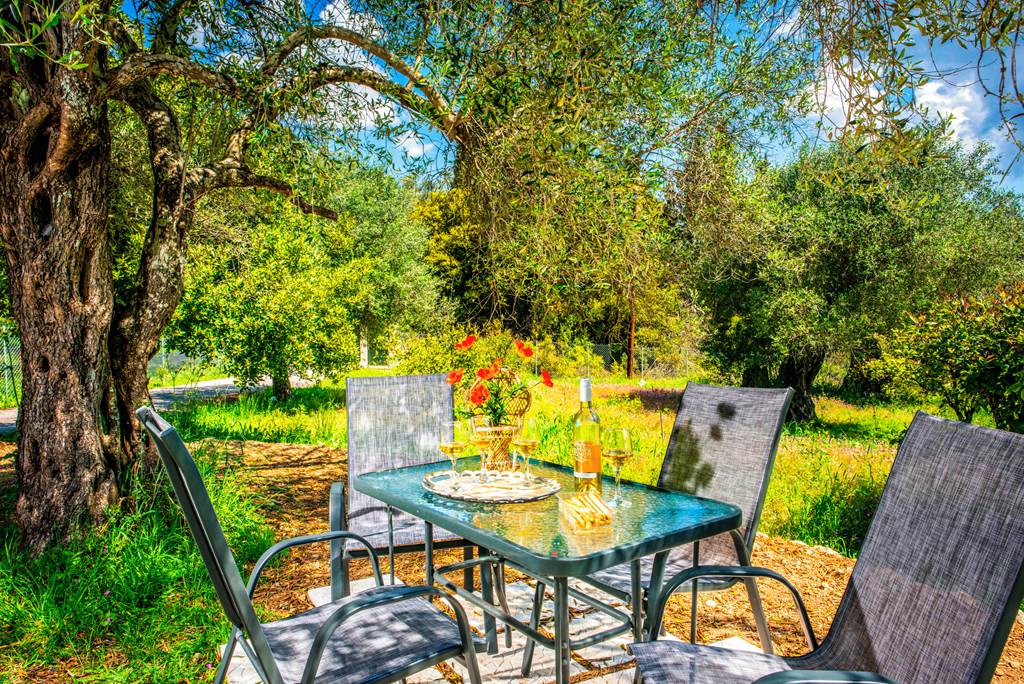CFU_79911_Villa_Secret_Paradise_0619_06.jpg
