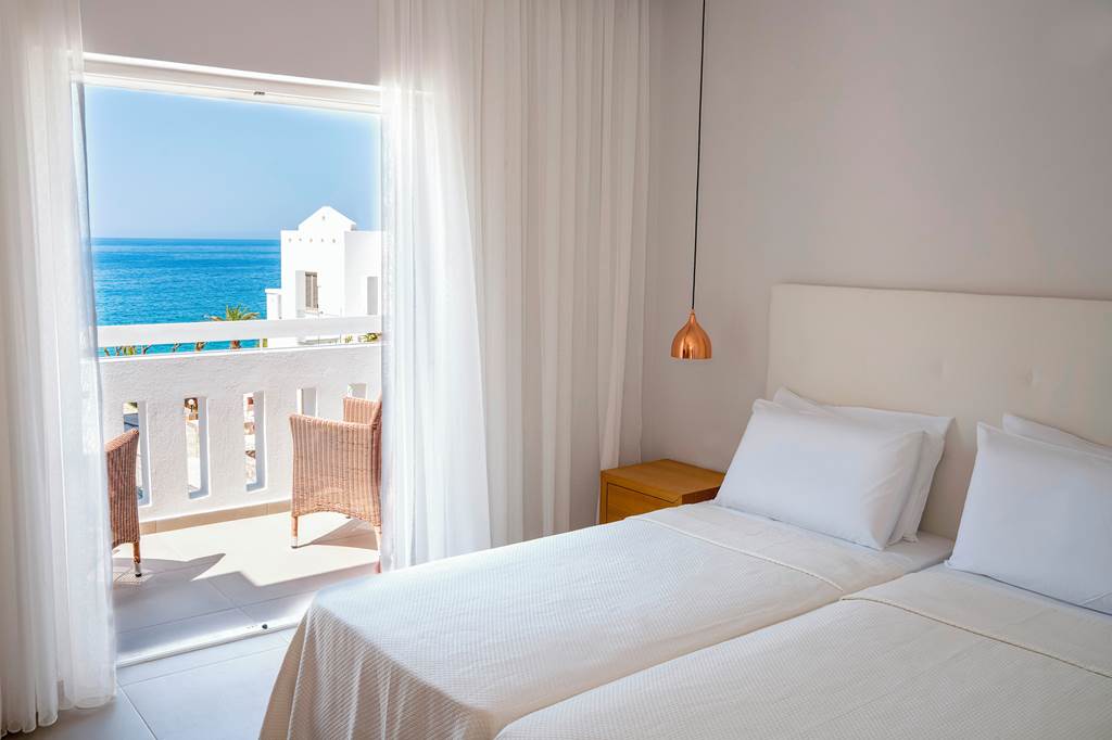 HER_81303_Maritimo_Beach_Hotel_0821_27.jpg