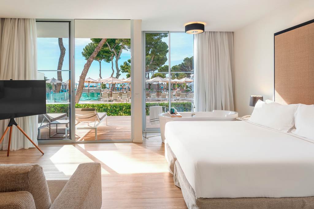 PMI_70617_Melia_South_Beach_0724_110.jpg
