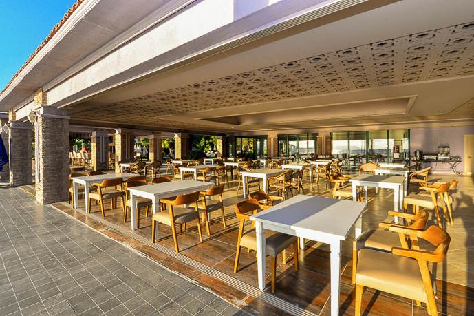 DLM_86068_Hotel_Mutlu_Beach_0923_02.jpg
