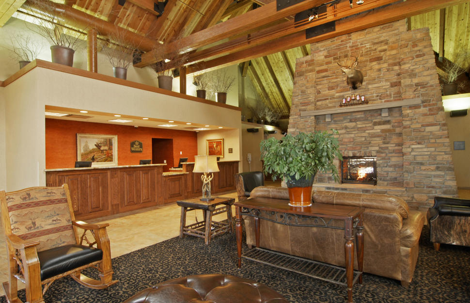 Bryce-Canyon-Lodge-2.jpg