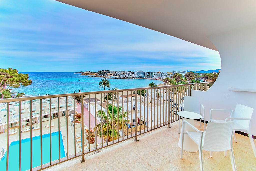 IBZ_76985_Leonardo_Royal_Hotel_Ibiza_&_Suites_formerly_Alua_Miami_Ibiza_0723_08.jpg