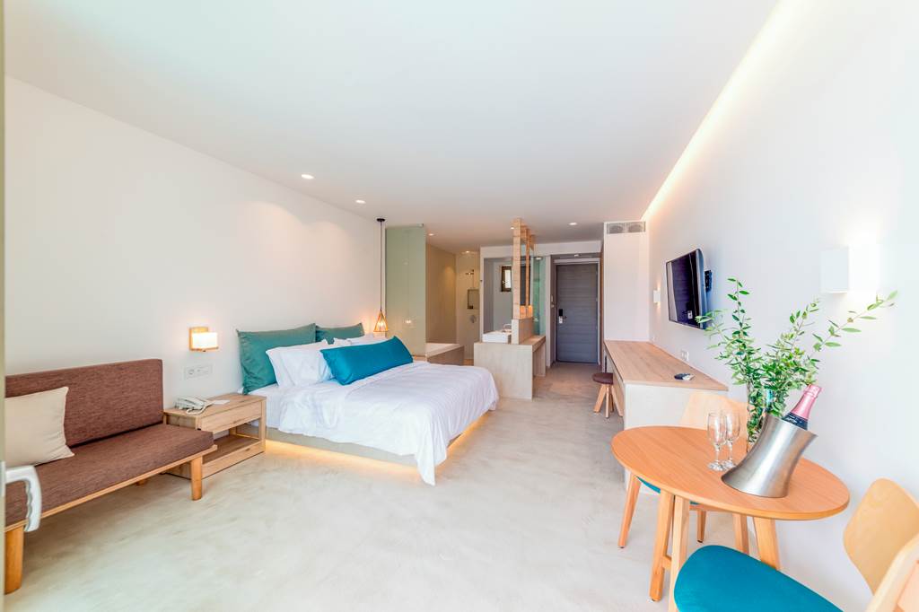 ZTH_81500_Tsamis_Zante_Suites_1119_21.jpg